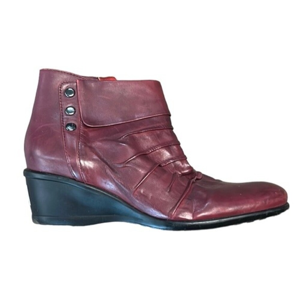 Regarde le Ciel boots 38 Leather Rouched Distressed Like Freebirds Heel Wedge